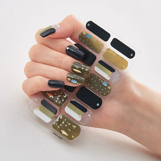 Four Sorts 0f Nail Stickers Creative Nail Adhesive Nail Wraps DIY Nail Stickers Designer Nails Art Decoration Nailart Sticker